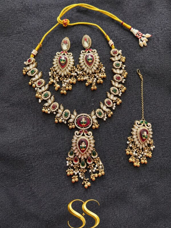 Riva Kundan Necklace Set